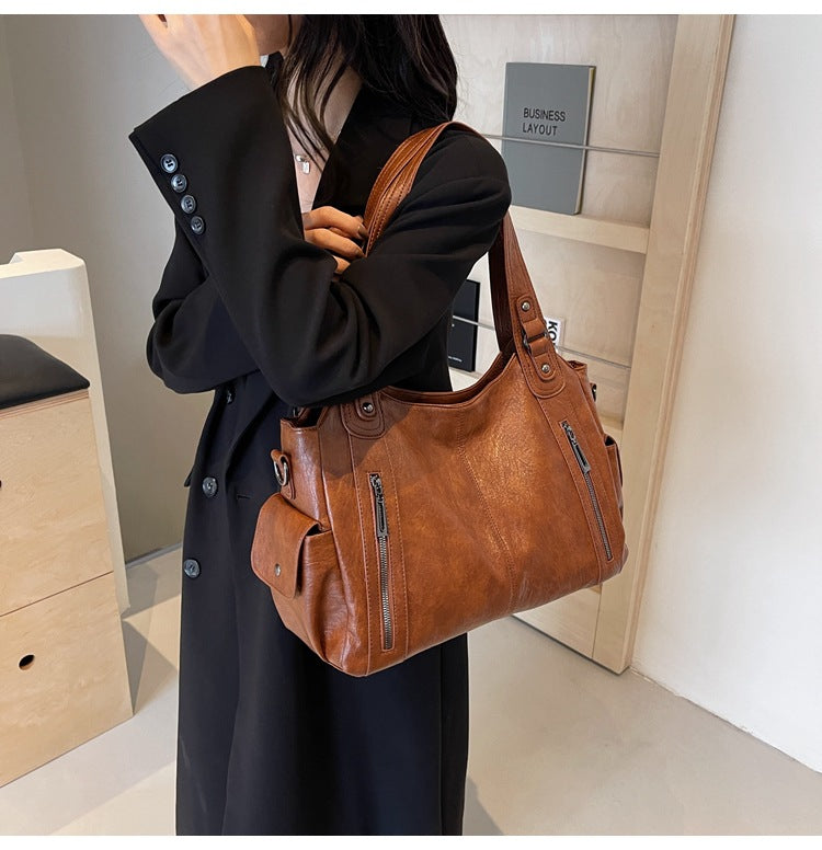 Victoria - Leather Shoulder Bag