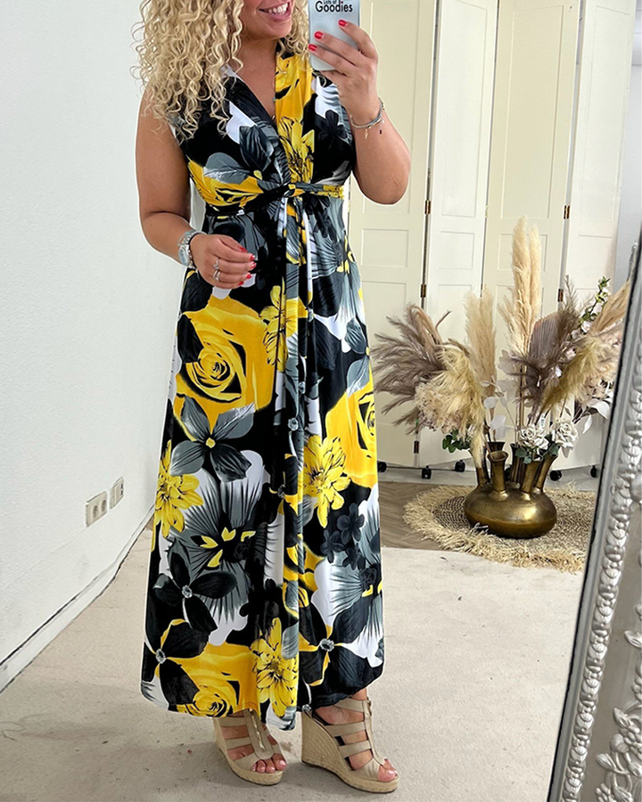 Sarah - Floral Pleated Dress