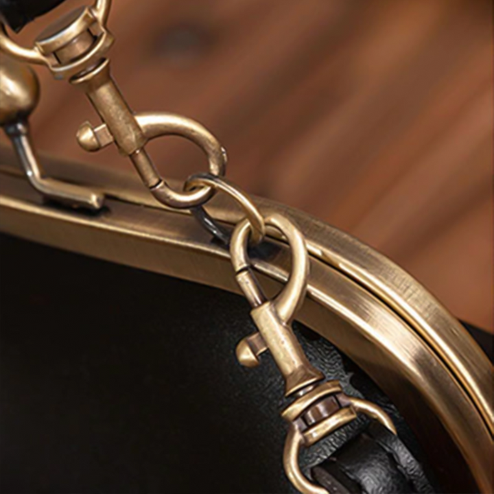 Vintage Kiss-Lock Bag - Grace™ Retro Chic Essential