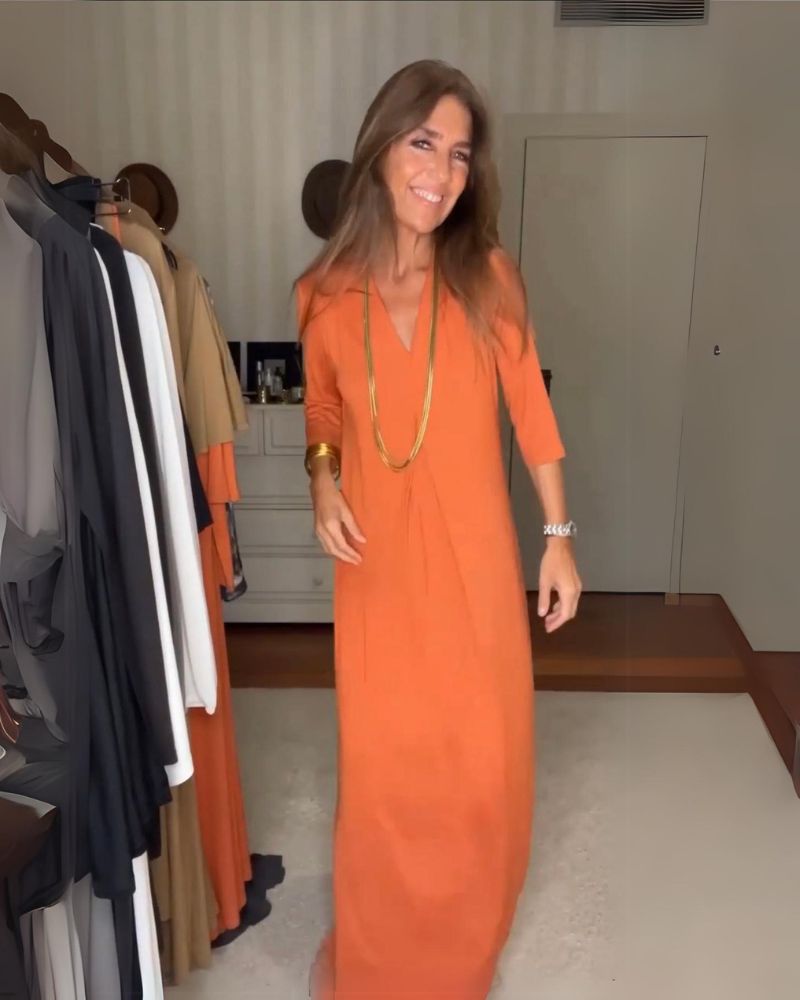 Claudia - Flowy V-Neck Dress