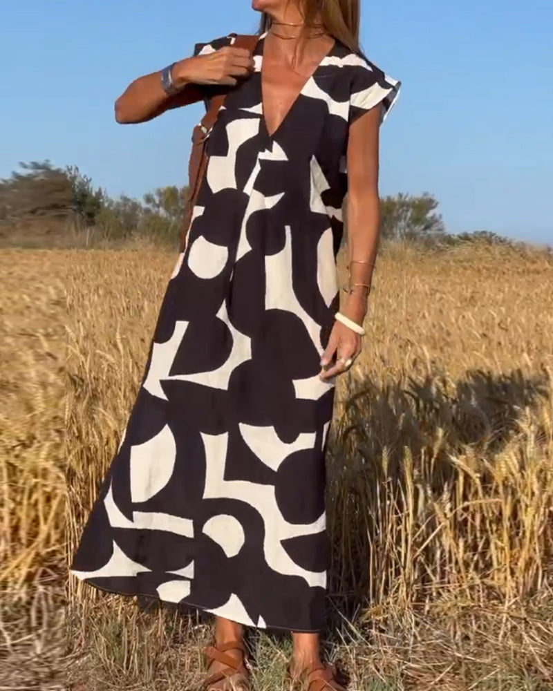 Clementine - Casual V-Neck Dress