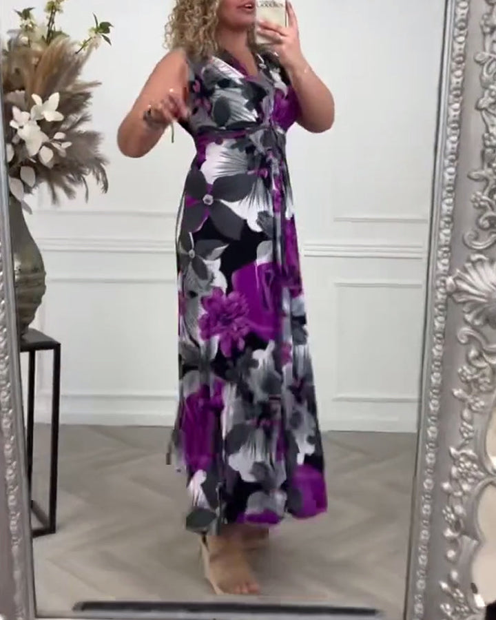 Sarah - Floral Pleated Dress