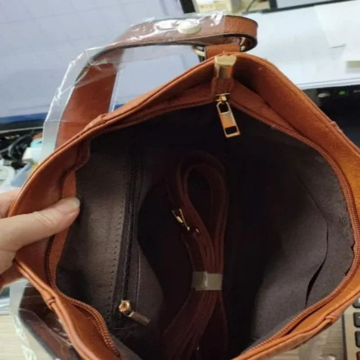 Georgia™ Vintage Shoulder Bag