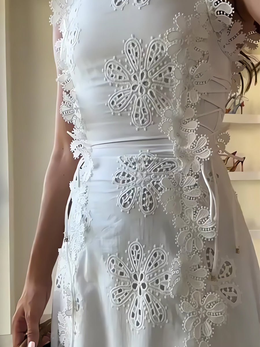Luisa - Lace Floral White Dress