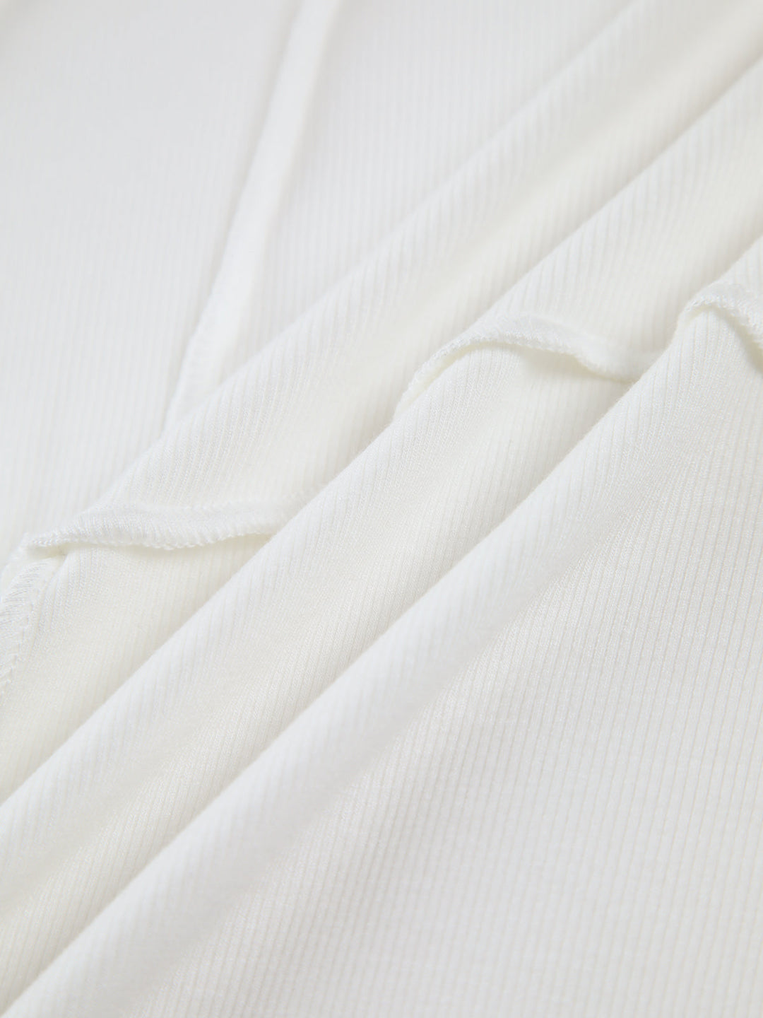 Chloe - Pipping Ribbed Top