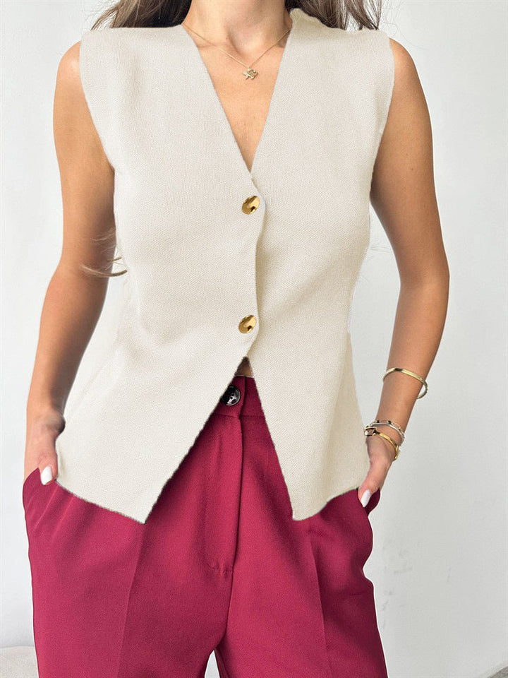 Judith - Sleeveless Button Top