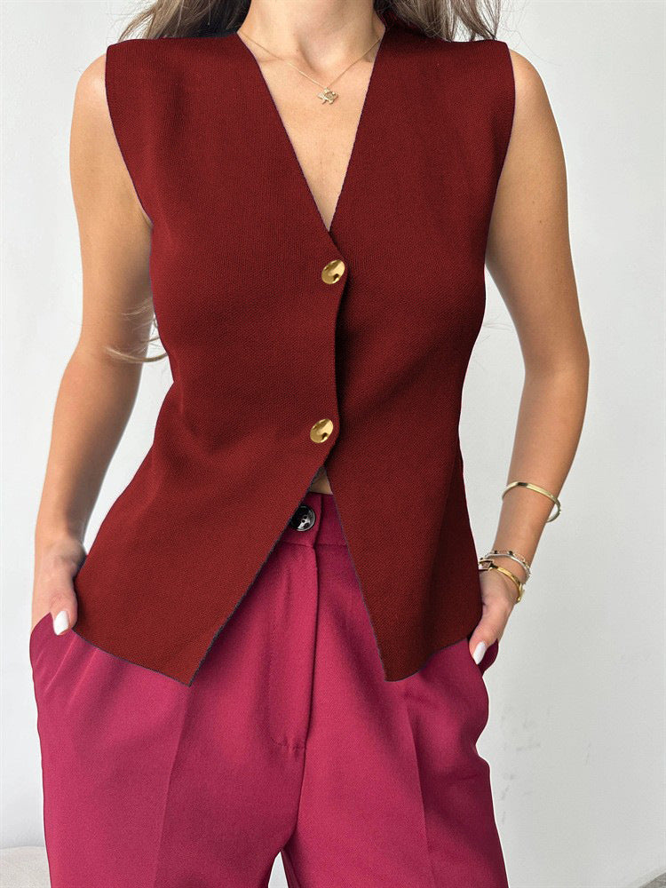 Judith - Sleeveless Button Top