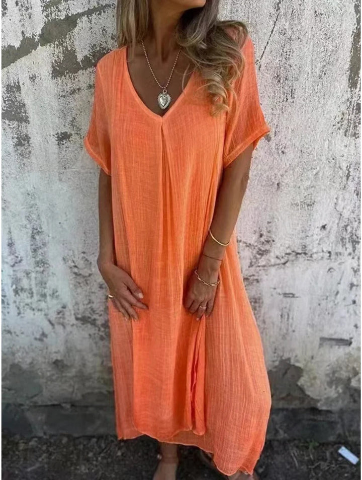 Kamari - Casual V-Neck Dress