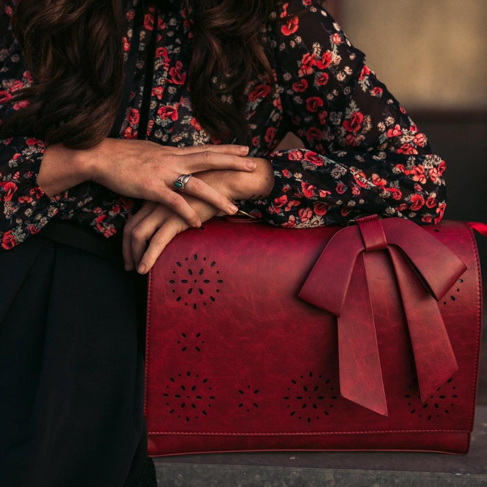 Grace™ Elegant Bow-Tie Satchel