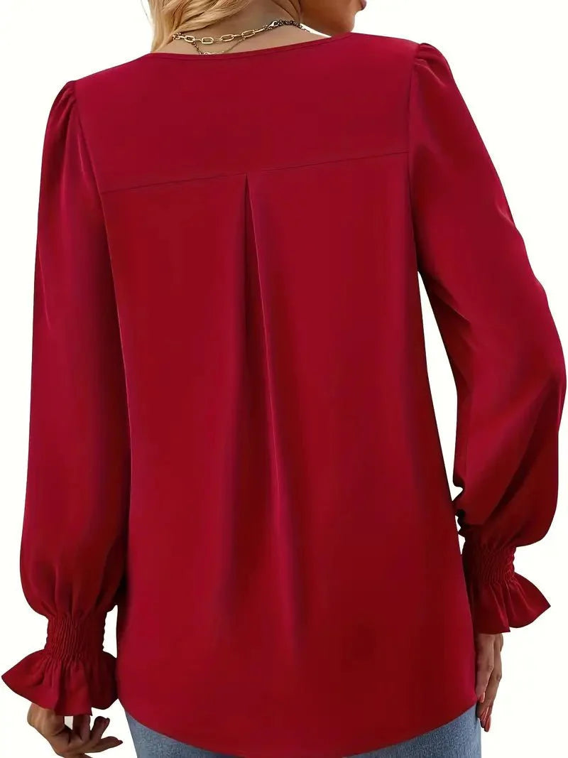Lousie - Classy V-Neck Top