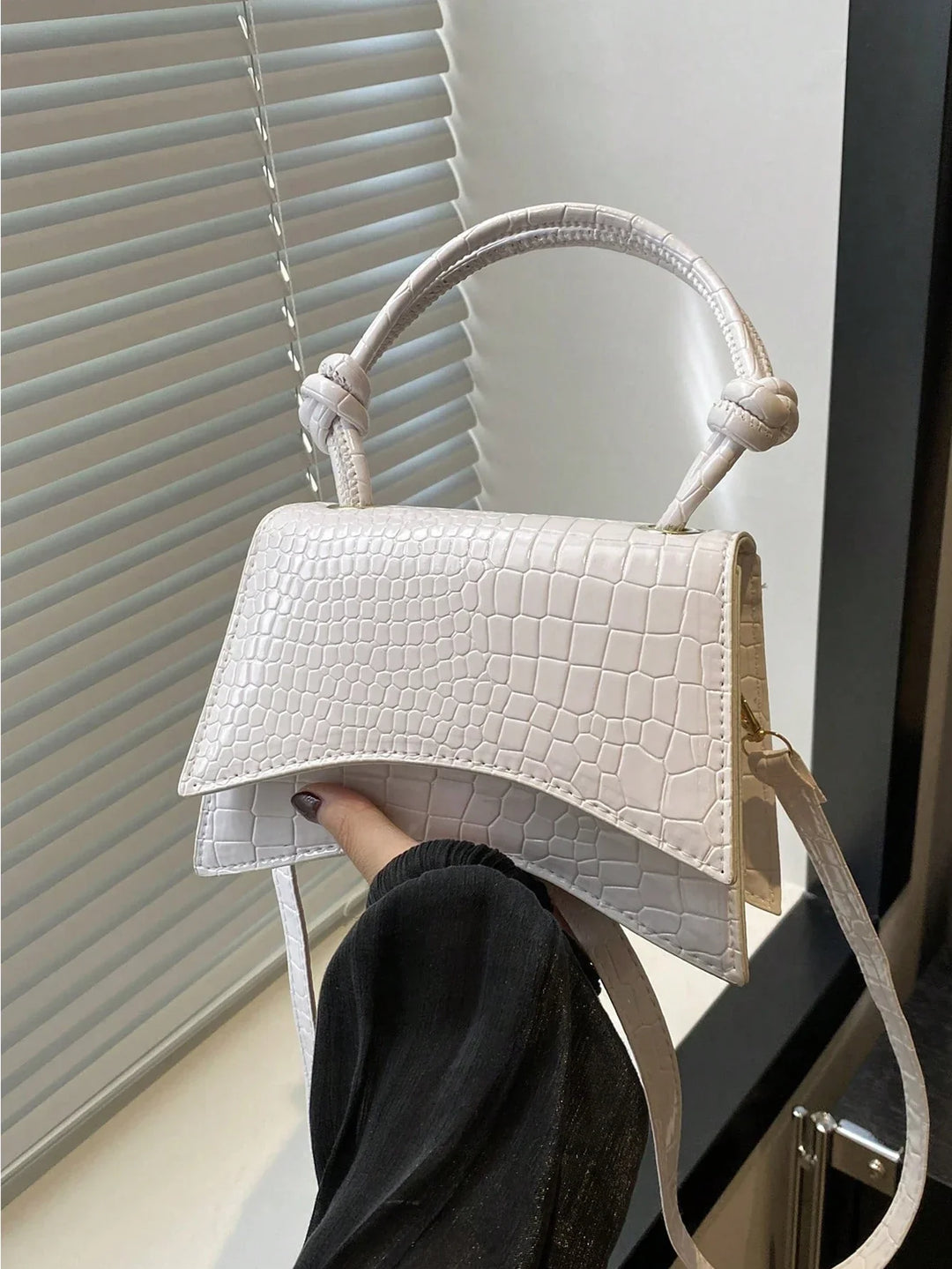 Nathalia - Curved Crossbody Bag