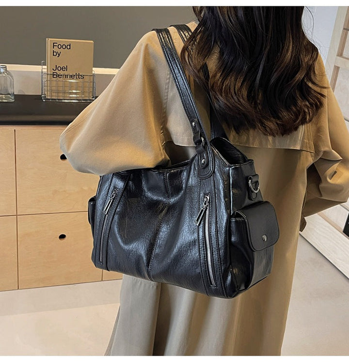 Victoria - Leather Shoulder Bag